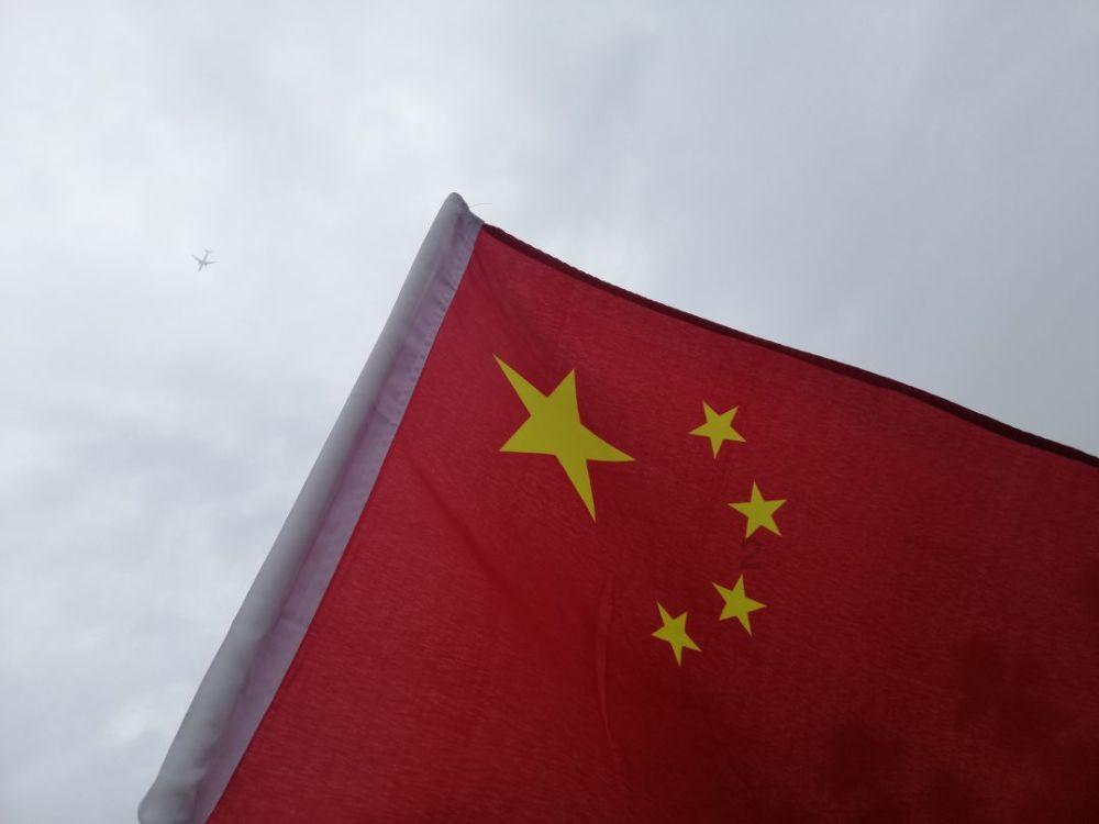 可爱女孩当管家