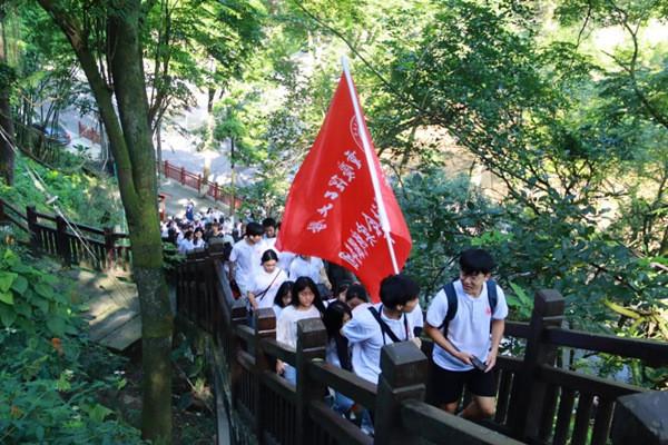 长靴子